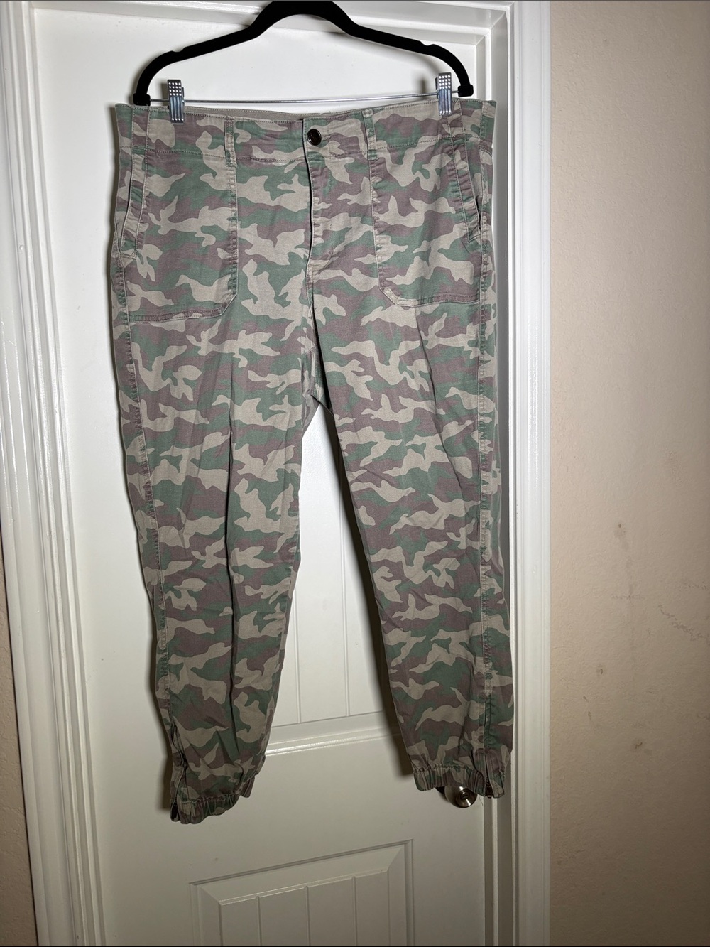 Lane Bryant Green and Tan Camo Jogger Pants